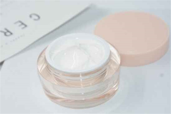 素颜霜对皮肤有害吗，如何正确使用素颜霜