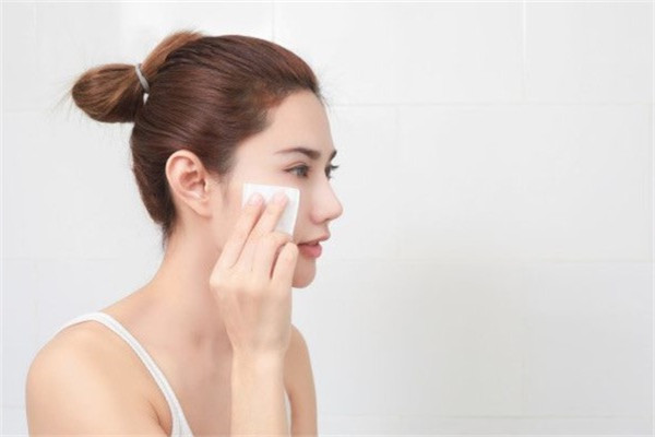 用完按摩霜需要洗脸吗