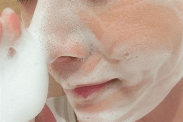 黑头能彻底清除吗