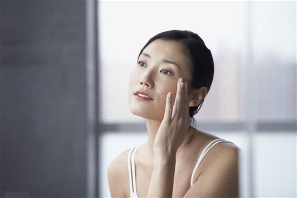 晚上什么时候适合护肤