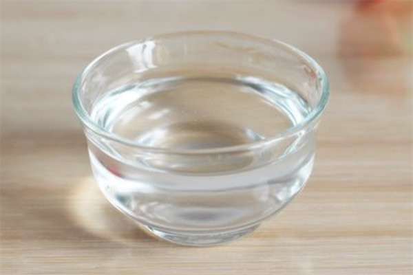 在家如何自制保湿水