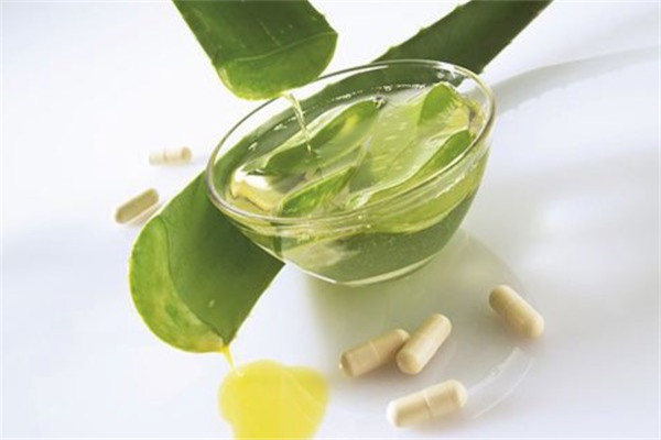 芦荟可以天天敷脸吗