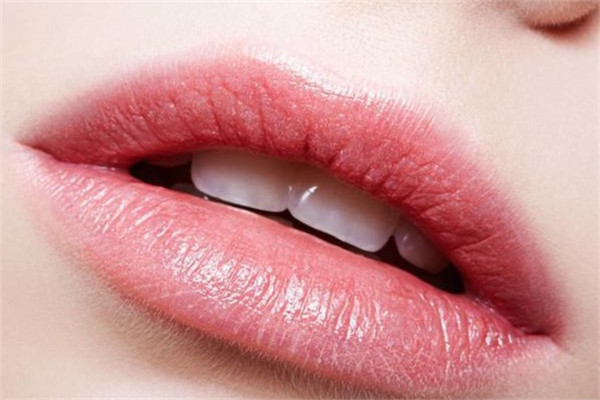 唇色深漂唇可以改善么