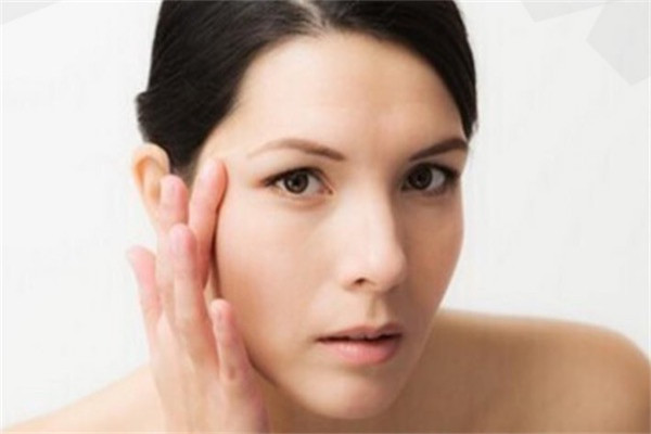 护肤品吸收不好是什么原因导致的