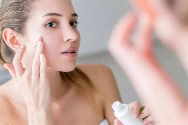 一套水乳120ml能用多久