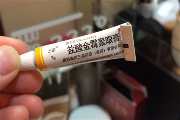 金霉素可以祛痘吗