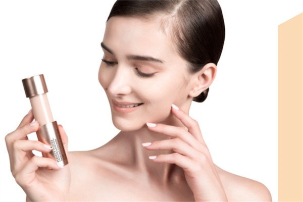 怎么选粉底液色号