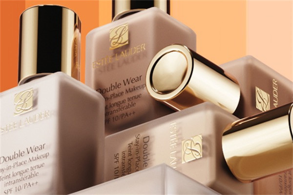 雅诗兰黛DW粉底是否适合干皮