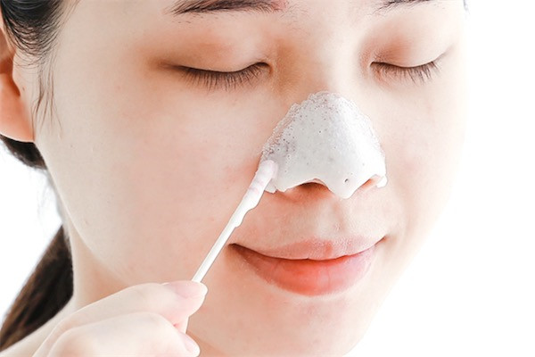 去黑头粉刺生活小妙招有哪些