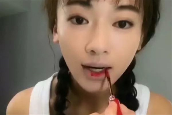 点绛唇的画法是什么