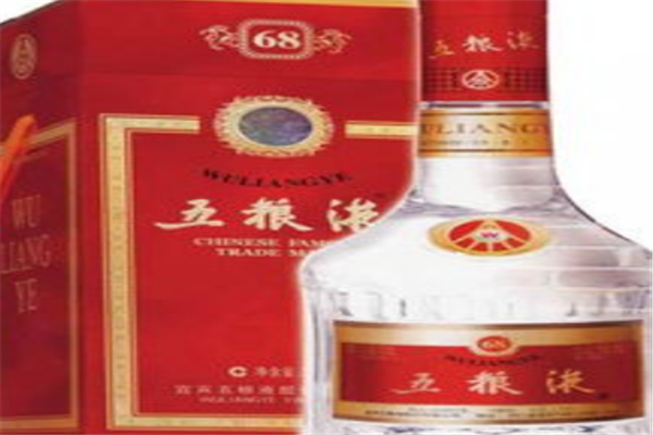 五粮液和国窖1573哪个档次高，国窖和五粮液哪个送礼