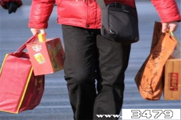 给领导送三千还是五千，调动工作给领导送5000 