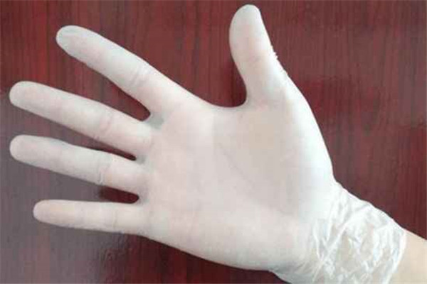 手膜可以美白吗，手膜敷一晚上有什么后果