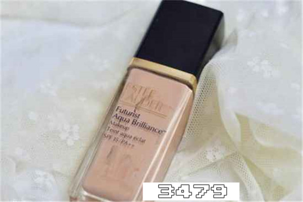 雅诗兰黛沁水粉底液遮瑕效果怎么样，雅诗兰黛沁水粉底液正确用法