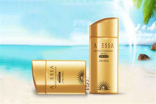 防晒霜会染衣服吗，防晒霜染黄衣服怎么洗