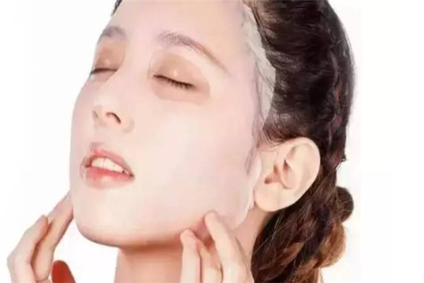 4款平价面膜的功效与作用，面膜的正确使用方法和时间