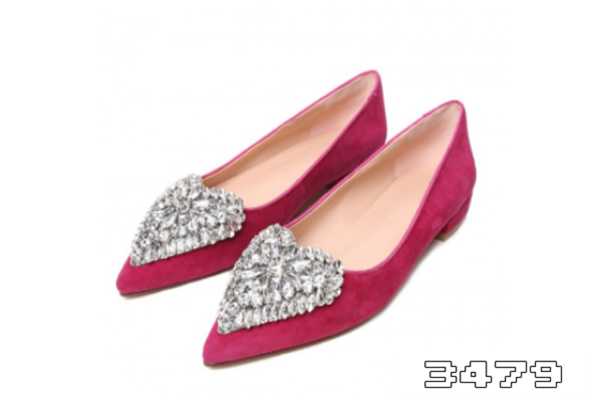 rv中文叫什么牌子，rv女鞋多少钱一双