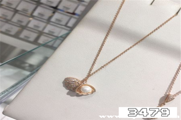 chomel是什么档次，chomel项链大概多少钱