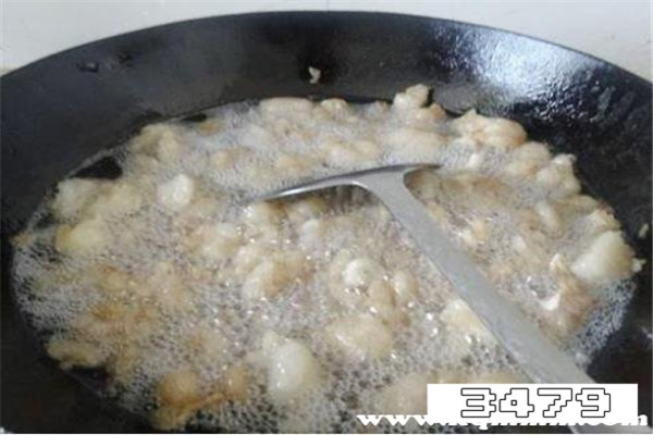 长期吃猪油的后果惊人，长期吃猪油炒菜的后果