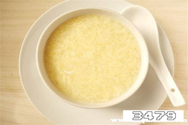 常喝开水冲鸡蛋加香油的好处，喝开水冲鸡蛋的好处