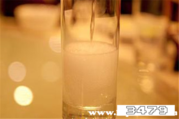 雪碧加味精有啥作用，雪碧加味精喝了会有什么反应