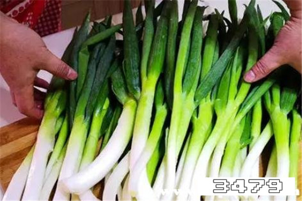 一个长期吃大葱的女人怎么样，吃大葱好吗