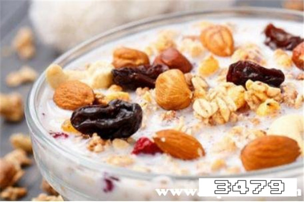 烘焙燕麦吃多了危害，烘焙燕麦吃了会上火吗