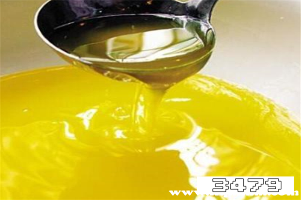 鸡油加糖放半年有什么作用，鸡油加白糖放半年有什么功效