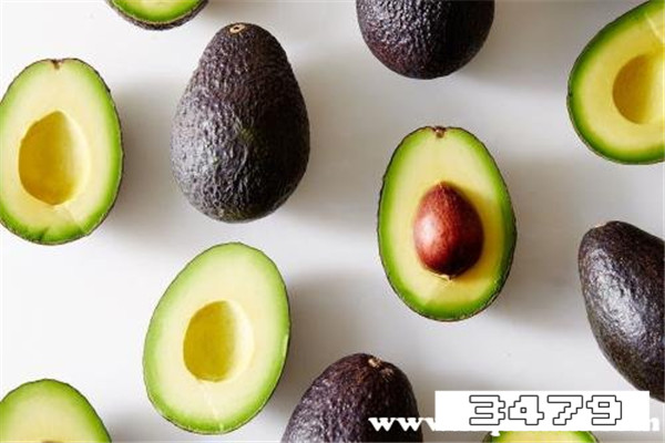 我坚持吃了一年牛油果效果，牛油果对皮肤的作用与功效