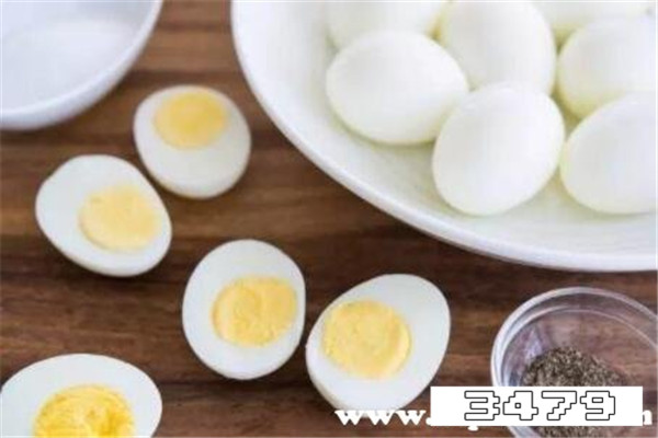 每天早上只吃蛋白不吃蛋黄好吗，光吃鸡蛋白有什么好处