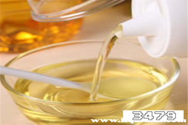 食用油过期还能炸东西吗，油过期6年吃会怎么样