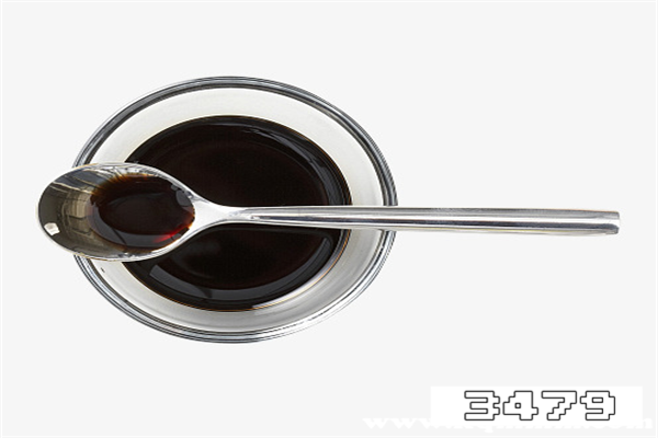 人吃白醋好还是陈醋好，陈醋和白醋哪个营养好