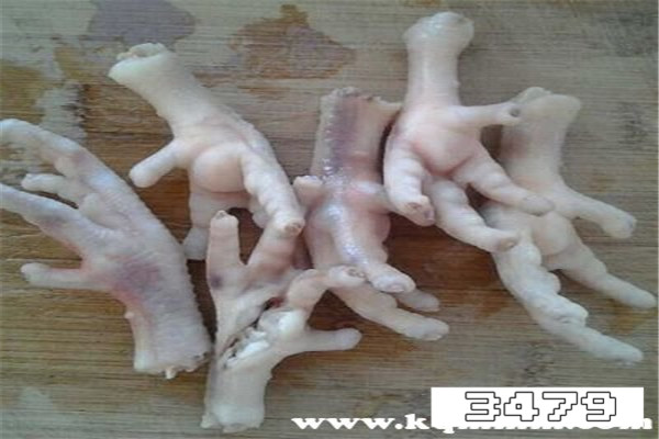 鸡脚是不是激素最多部位，鸡爪是鸡身上激素最多的吗