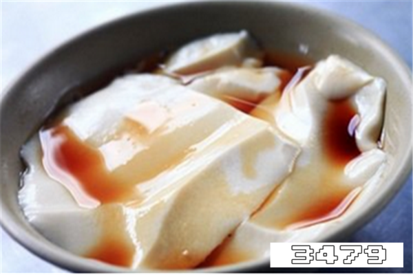 牛奶成豆腐脑状能发面，牛奶热了像豆腐脑似的坏了吗