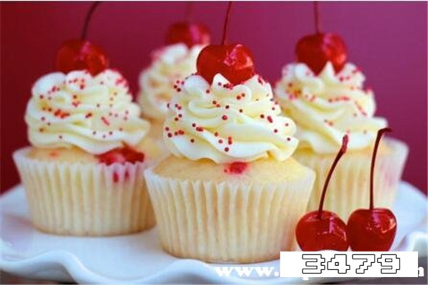 女人吃太多甜食老得快，女人吃甜食容易老吗