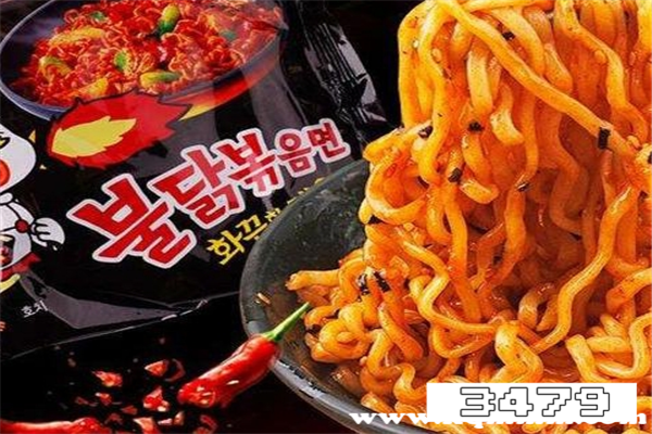 吃一袋火鸡面会胖多少斤，火鸡面等于多少米饭