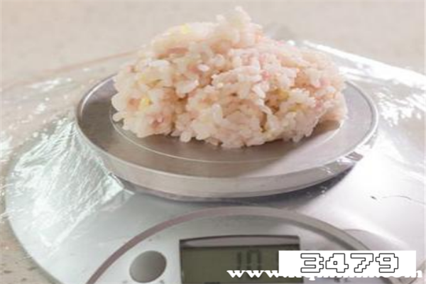 米饭热量：100克米饭热量，每一百克米饭的热量