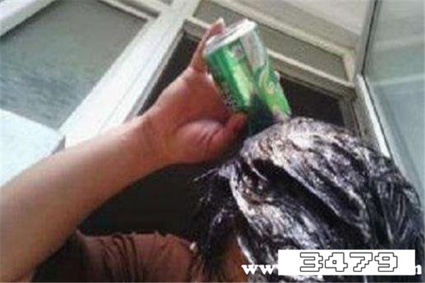 啤酒洗头后我后悔了 千万别啤酒洗头 