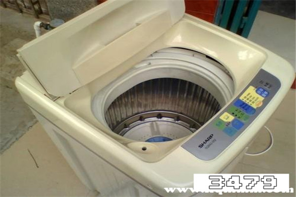 洗衣机脱水剧烈摇晃 洗衣机甩干时晃动大怎么解决
