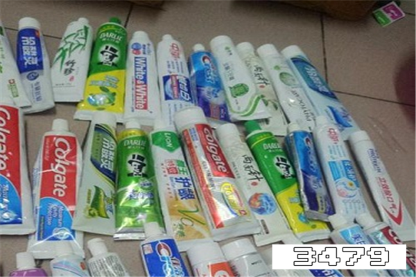 好的牙膏应该有哪些成分，含什么成分的牙膏最好