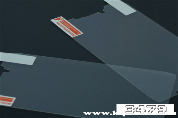 量子膜和钢化膜哪个好，量子膜水凝膜和钢化膜哪个好