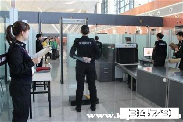 地铁能带几条烟过安检，坐地铁最多携带几条烟