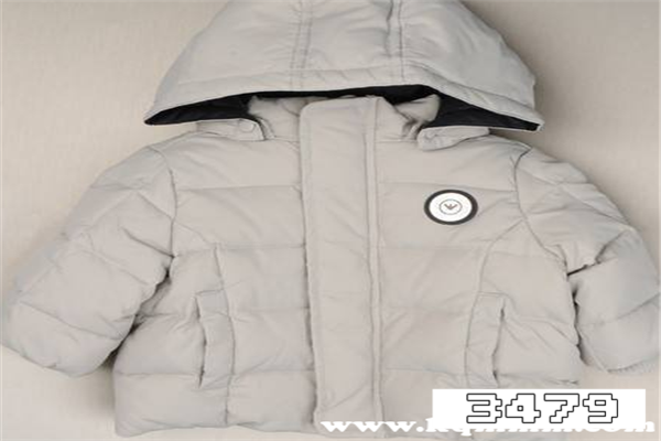 1000块的羽绒服有必要干洗吗，羽绒服到底该不该送干洗店