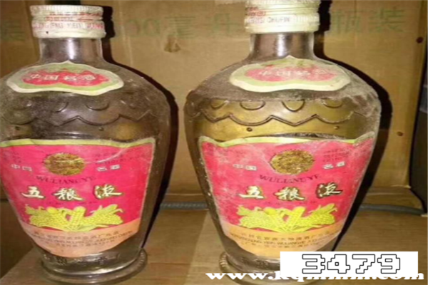 为何五粮液老酒不值钱，五粮液老酒为什么比新的便宜