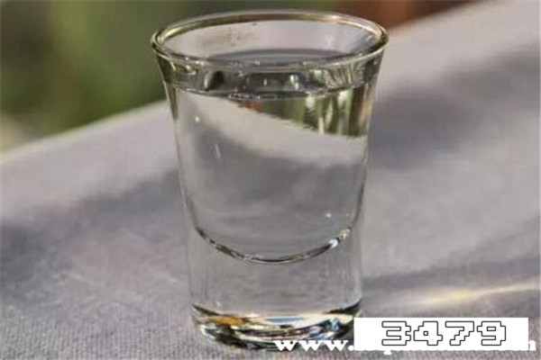 gbt20821是粮食酒还是勾兑，白酒的gbt20821是勾兑酒吗