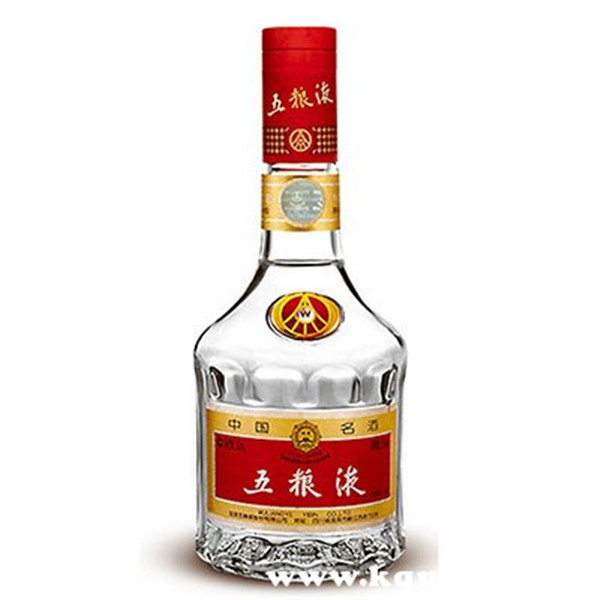 普5和1618五粮液哪个好，五粮液1618为什么比普五便宜