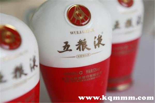 存五粮液还是青花郎，五粮液和青花郎哪个档次高