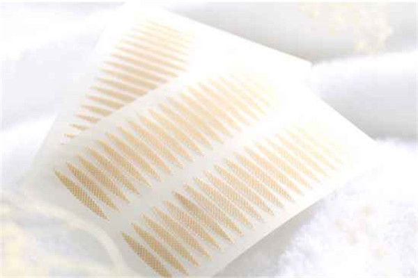 双眼皮贴贴久了会变成双眼皮吗，双眼皮贴怎么使用