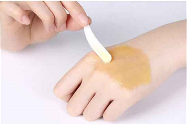 手膜和手蜡有什么区别，手膜和手蜡哪个好