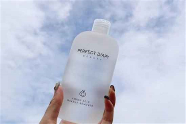 完美日记卸妆水好用吗，完美日记卸妆水适合什么人群